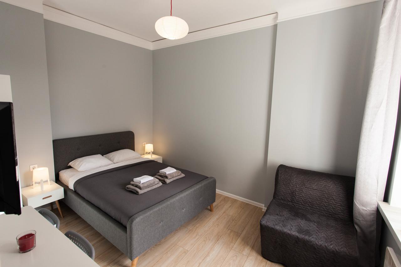 Snizhna 4 Apartman Lviv Kültér fotó