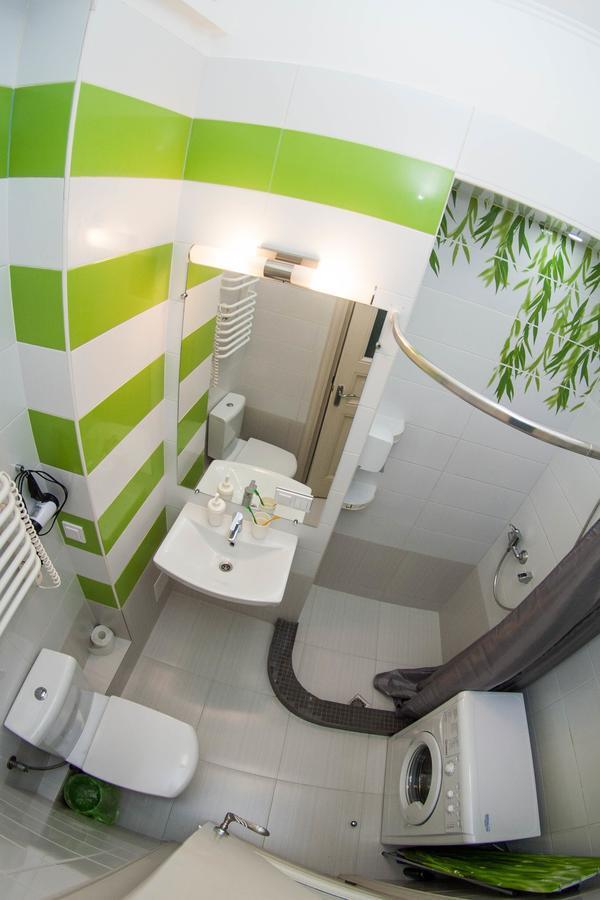 Snizhna 4 Apartman Lviv Kültér fotó